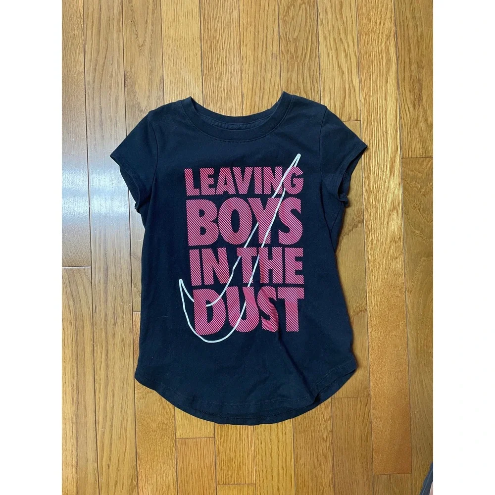 Nike Girls Black Pink Leaving Boys‎ In The Dust Graphic T-Shirt Size 6X 6-7 YRS